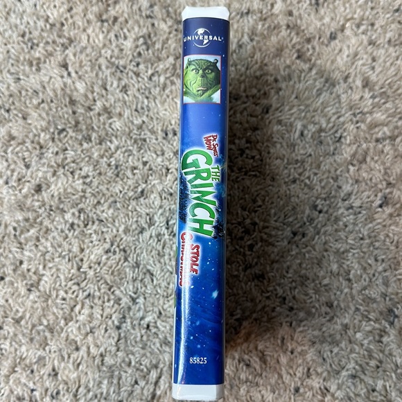Dr. Seuss How The Grinch Stole Christmas VHS Movie Jim Carrey - Picture 3 of 4